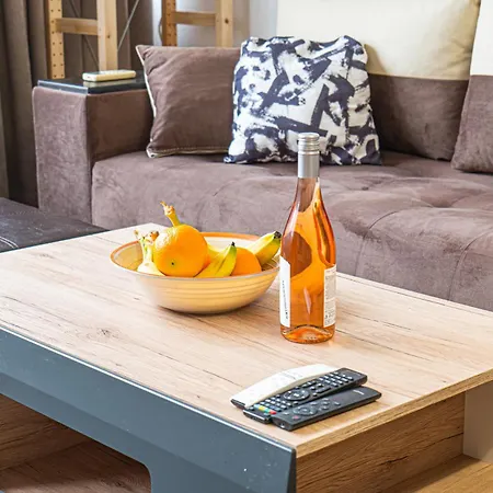 Modern 1-bedroom In Absolute Center Lejlighed Sofia
